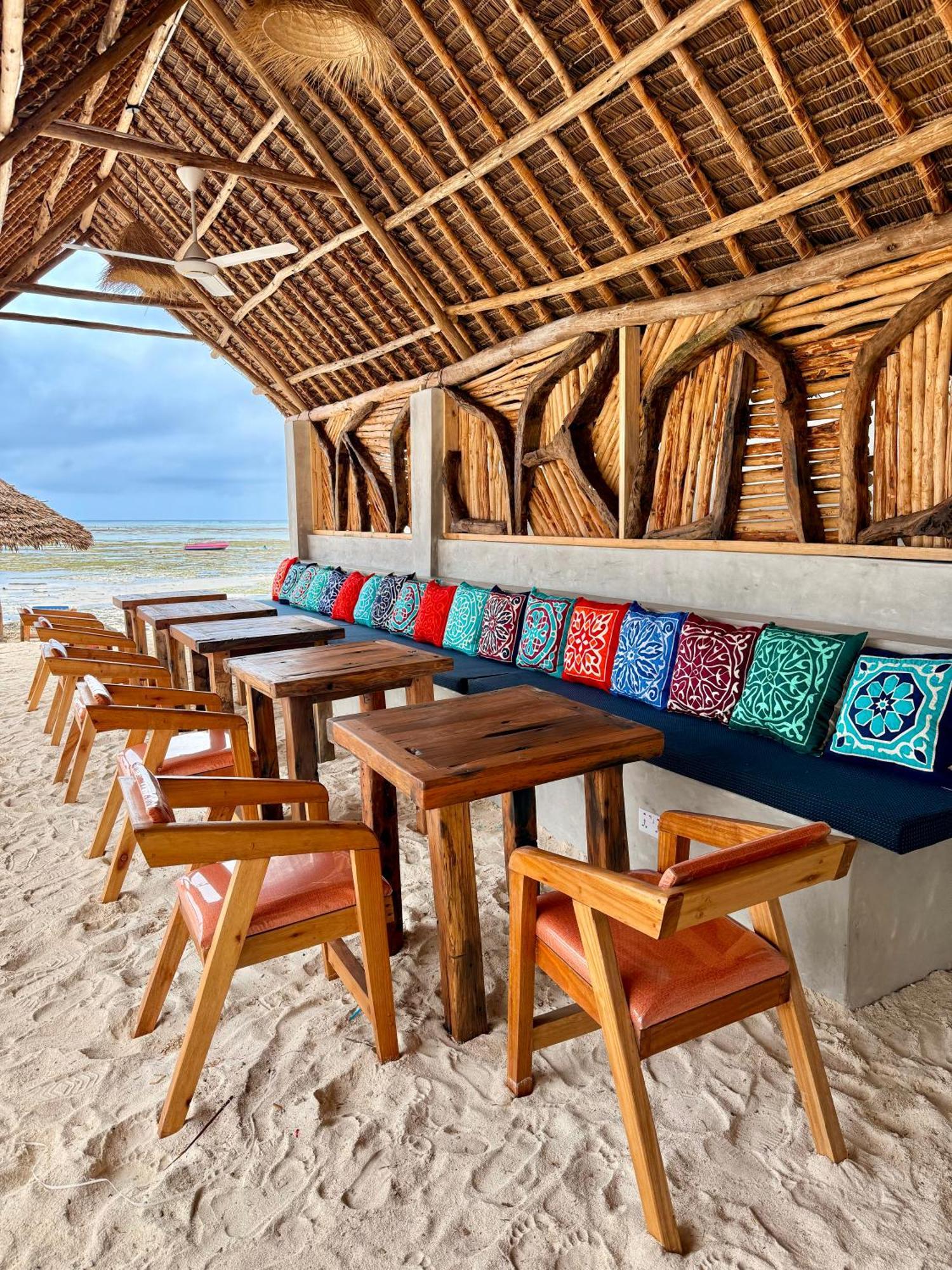 Dhow Beach Boutique Hotel Nungwi Luaran gambar